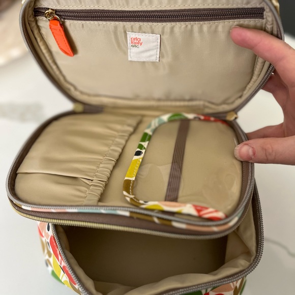 Orla Kiely Bags Orlando Kiley Makeup Bag 2 Zippers Area With Inside